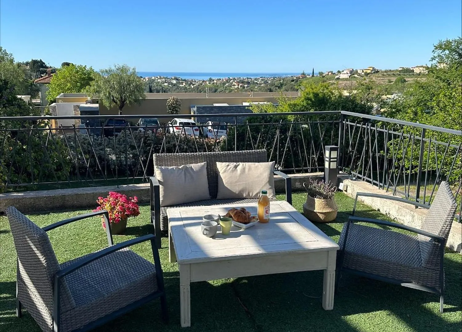 Holiday home Villa De Charme 6 Pieces Avec Vue Mer Sur Les Hauteurs De Nice France